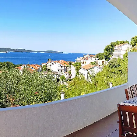 Avelini-3 Apartment Hvar Town